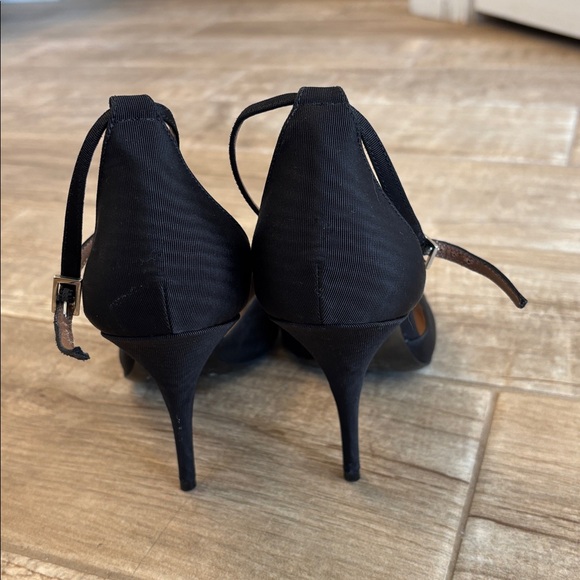 Tabitha Simmons black T-strap stiletto pumps. - Picture 3 of 4